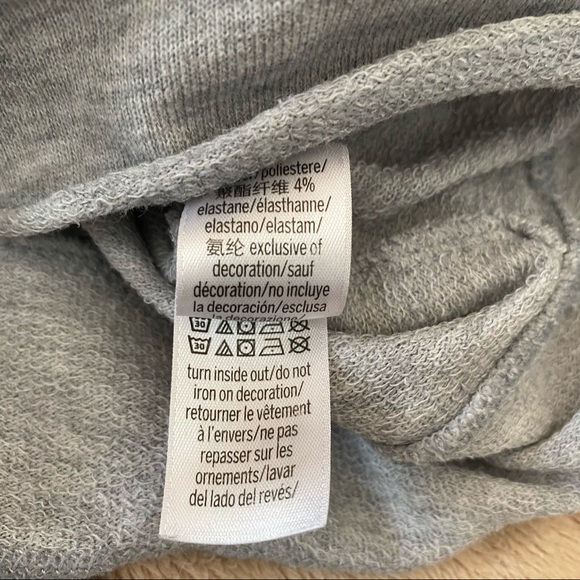 VICTORIA SECRET SPORT GREY ZIP UP SWEATSHIRT - Picture 8 of 10